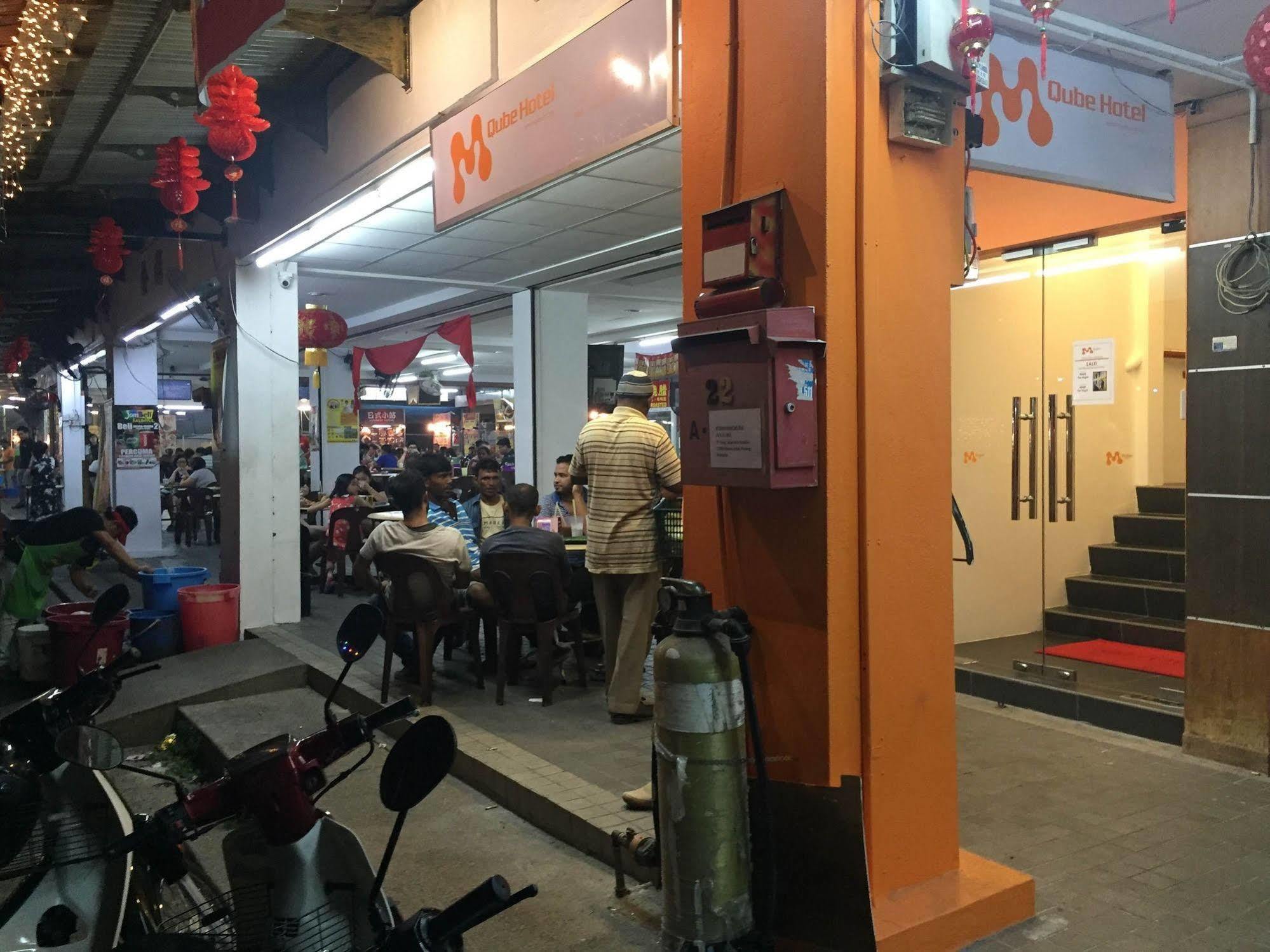 M Qube Hotel Sungai Dua Bukit Экстерьер фото