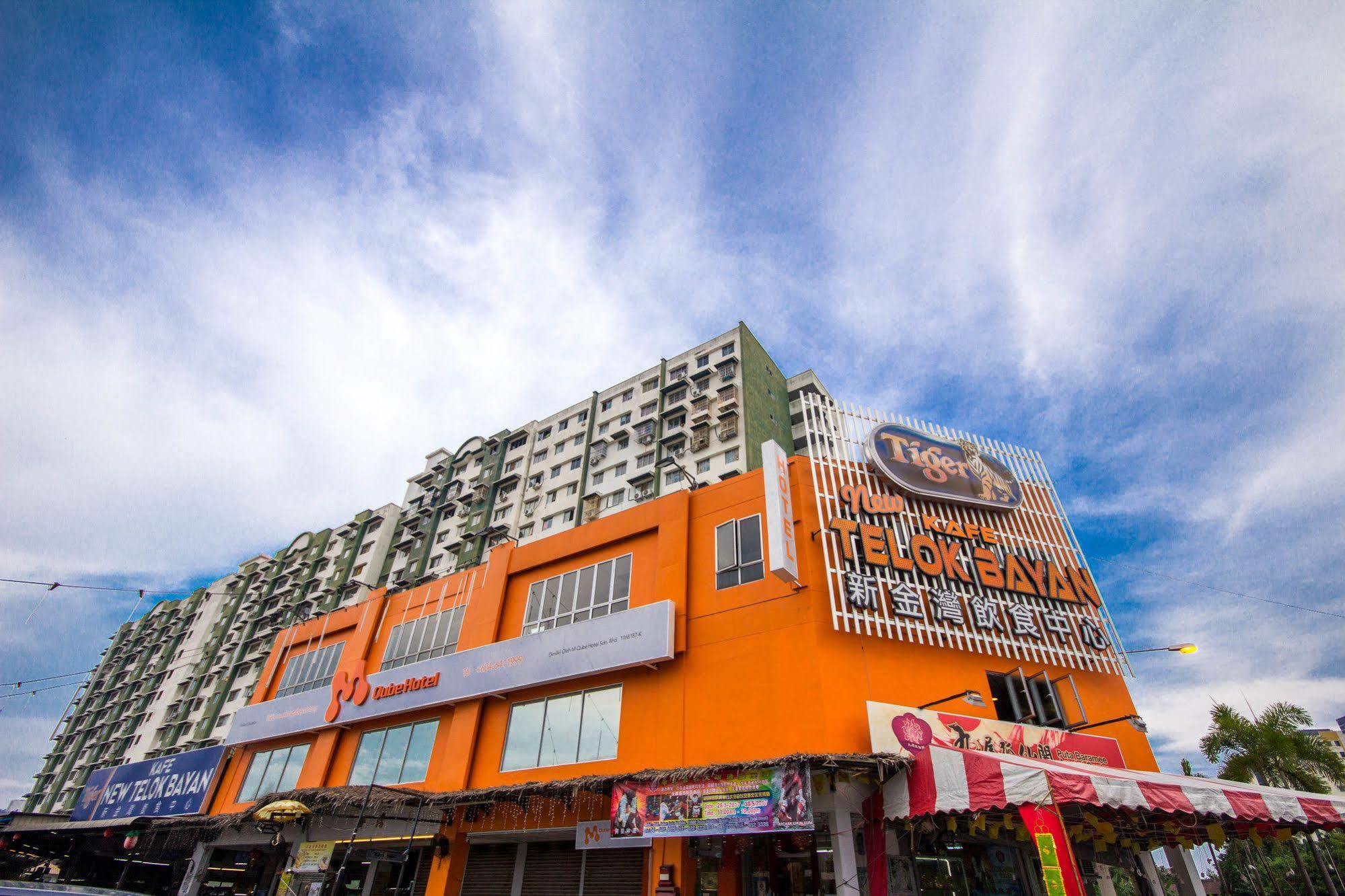 M Qube Hotel Sungai Dua Bukit Экстерьер фото