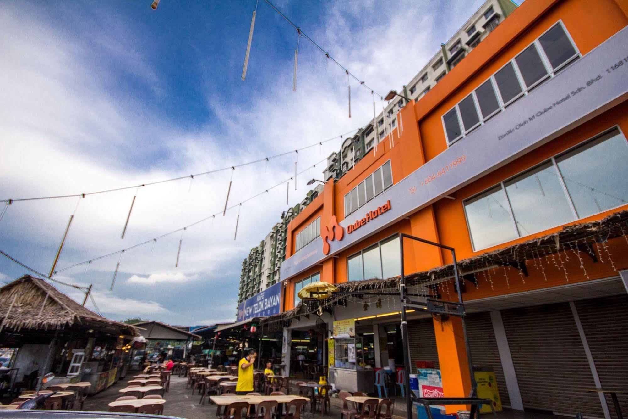 M Qube Hotel Sungai Dua Bukit Экстерьер фото